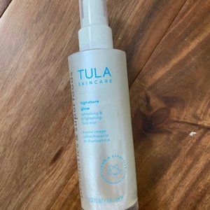 Tula Signature Glow Refreshing & Brightening Face Mist